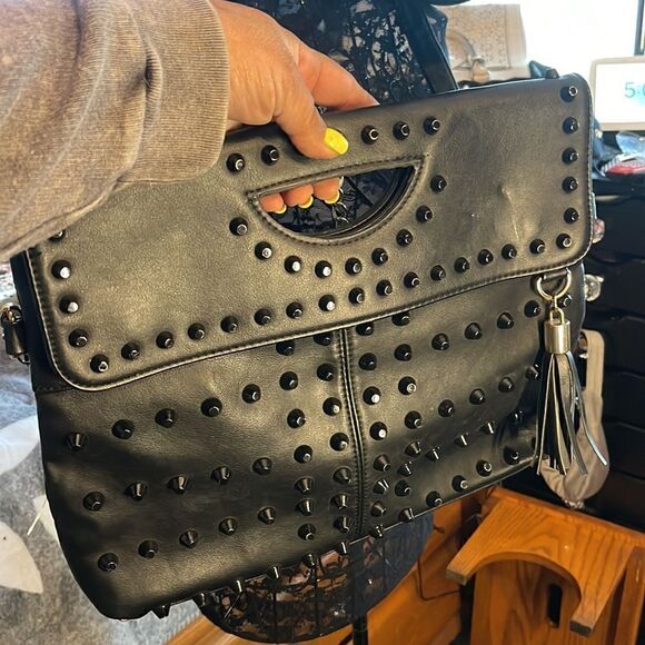 Mms black studded envelope pocketbook/purse handbag - Picture 8 of 12